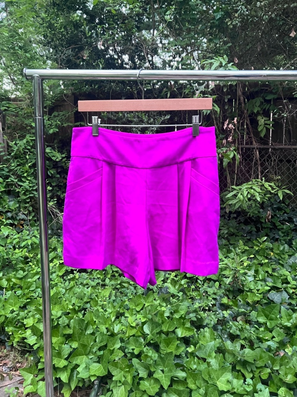 LOFT Bright Shorts